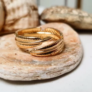 Minimalist gold Ring