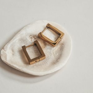 Minimalist square hoop earrings
