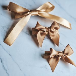 Ribbon bow gold hair clip set